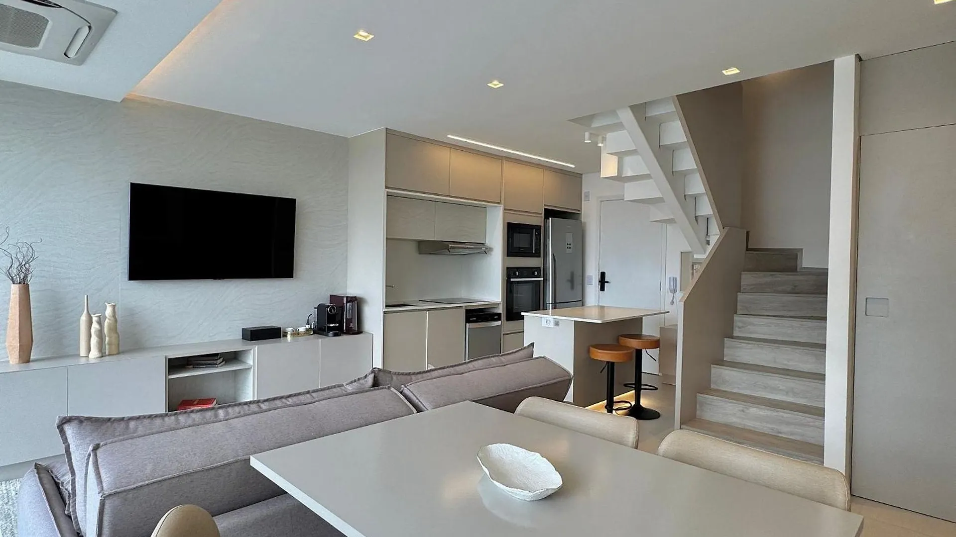Duplex Prime 904 - Vn Oscar Freire Apartment Sao Paulo 0*,  Brazil